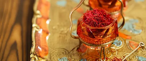 تصویر 3 از زعفران صادراتی ایران با رنگ و عطر طبیعی و طول رشته عالی